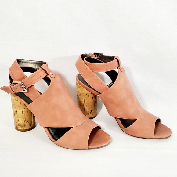 GUESS - Suede Sandals With Cork Heal - Picture 8 of 8
